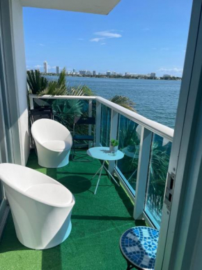 HABITACION PRIVADA EN NORTH BAY VILLAGE